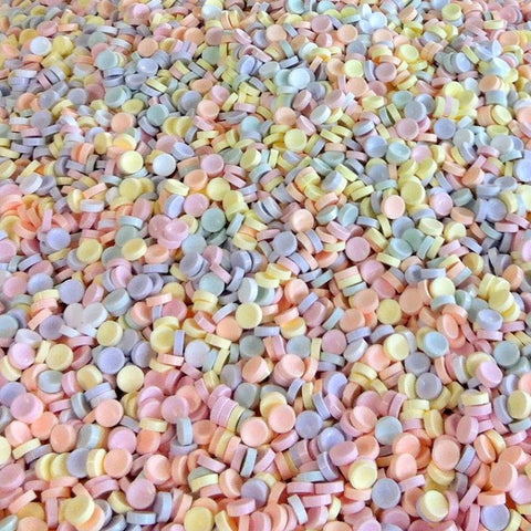 Smarties<sup>®</sup> <span>unwrapped tablets in bulk, case of approx. 27,000 tablets</span>